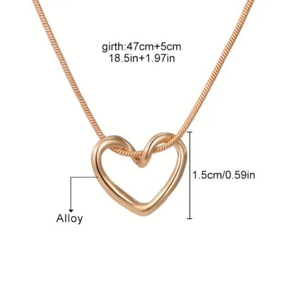 Hollow Gold Heart Pendant Necklace - Picture 4 of 5